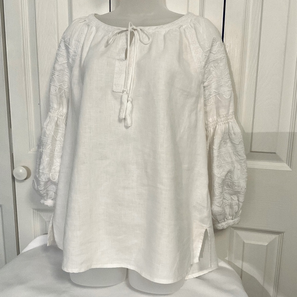 John Mark White Linen Women's  size S Top